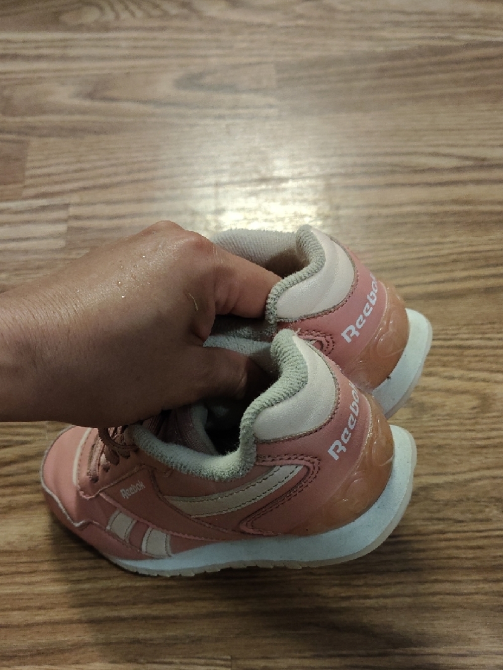 Reebok Kids Pink and White Retro Lace-Up Sneakers - Picture 6 of 6